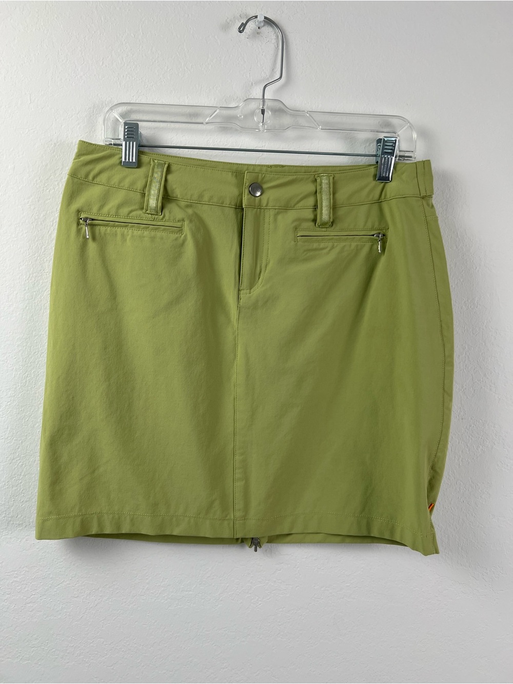 Lucy Green Outdoor Vacation Hiking Beach Lake Resort Mini Skirt